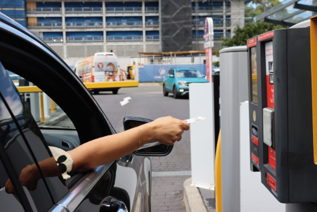 5 Tips for Using Airport Parking in Toronto